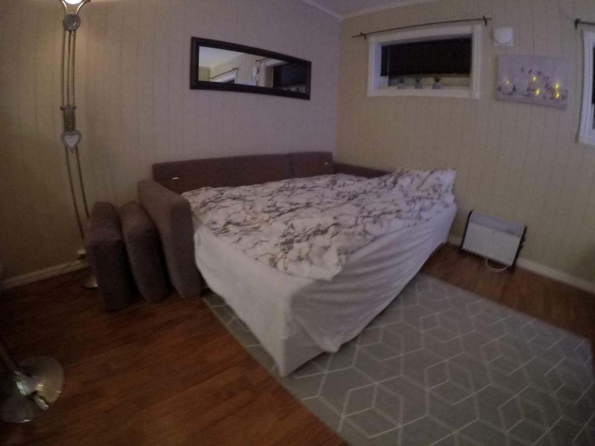 Apartment Near The Airport Tromsø Esterno foto