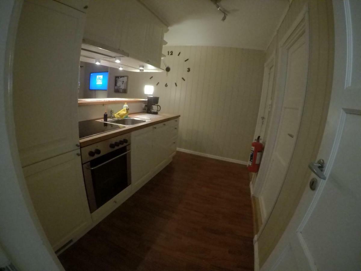 Apartment Near The Airport Tromsø Esterno foto